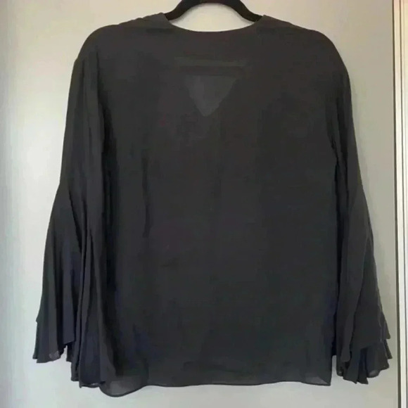 & Other Stories Black V-Neck Blouse with Flared Sleeves Size 4 - Picture 3 of 3